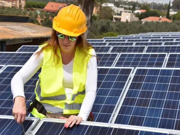 Curso de Instalação de Painéis Solares