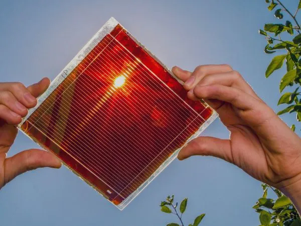 Células Solares de Perovskita